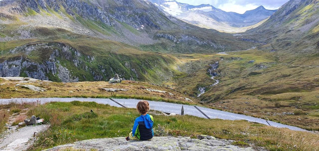 Yeti Lodge Sedrun Εξωτερικό φωτογραφία