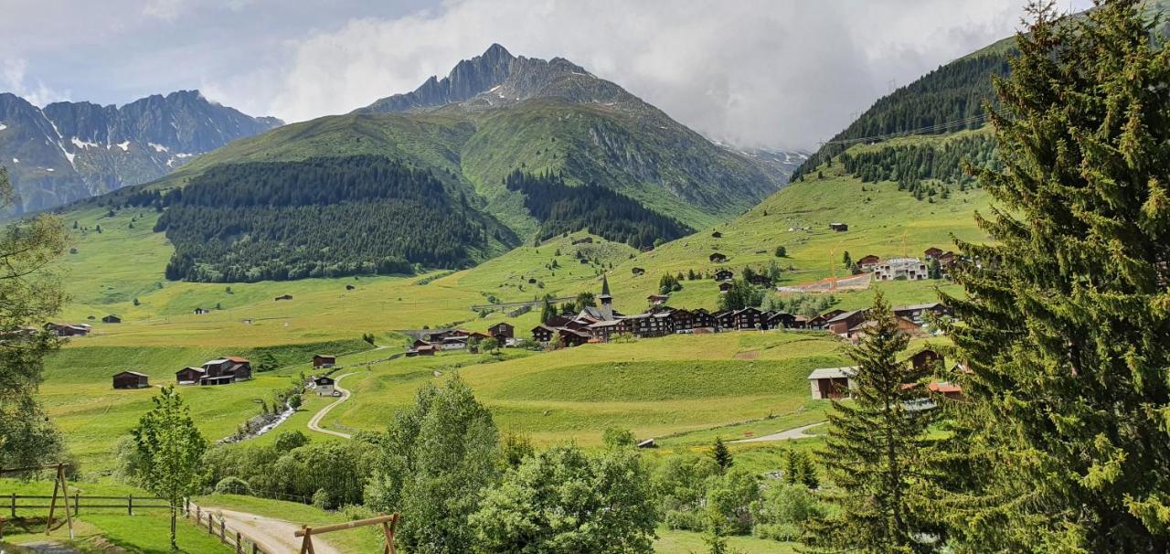 Yeti Lodge Sedrun Εξωτερικό φωτογραφία
