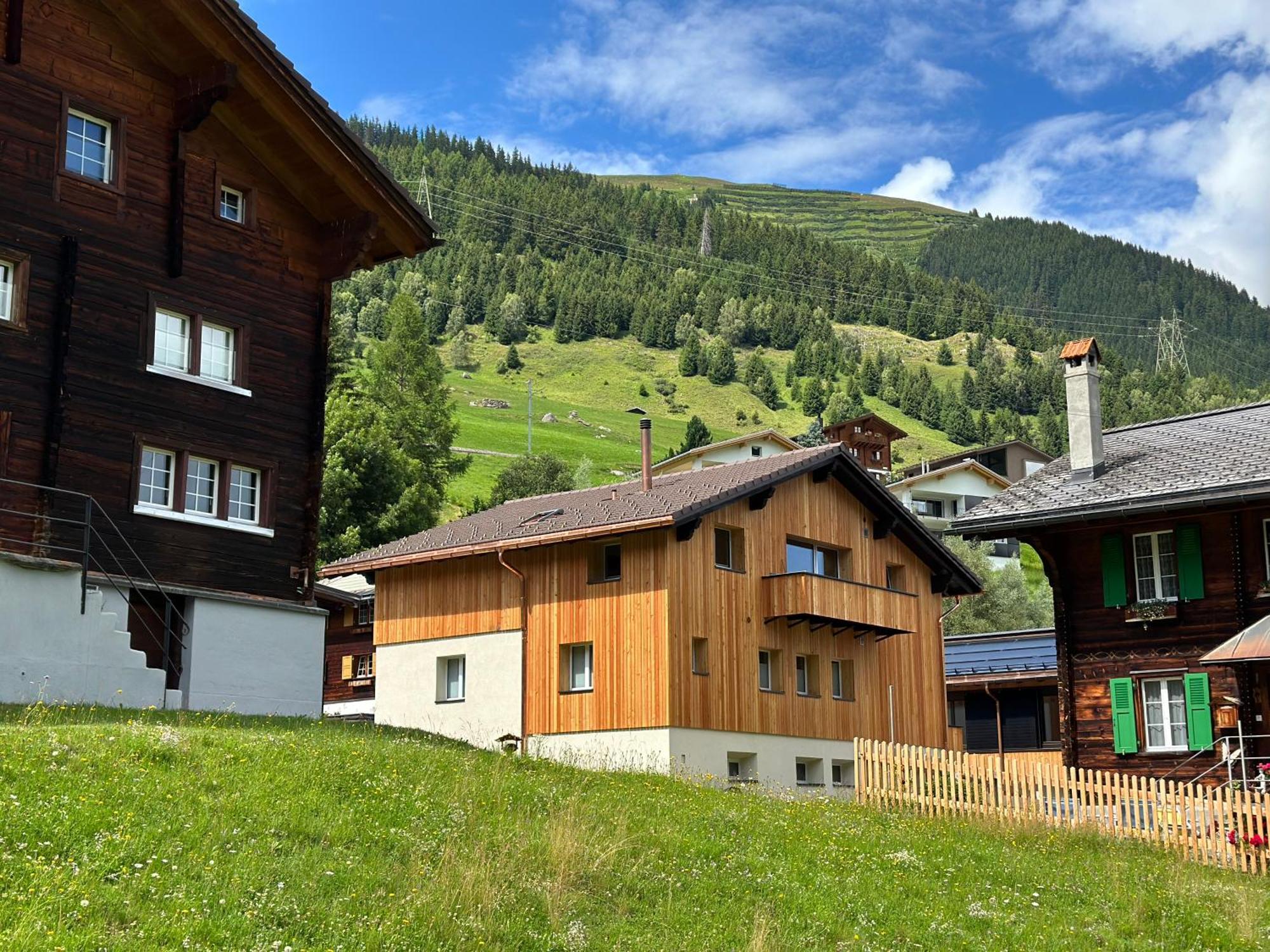 Yeti Lodge Sedrun Εξωτερικό φωτογραφία