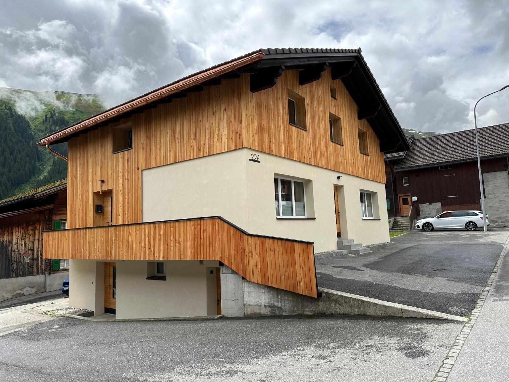 Yeti Lodge Sedrun Εξωτερικό φωτογραφία