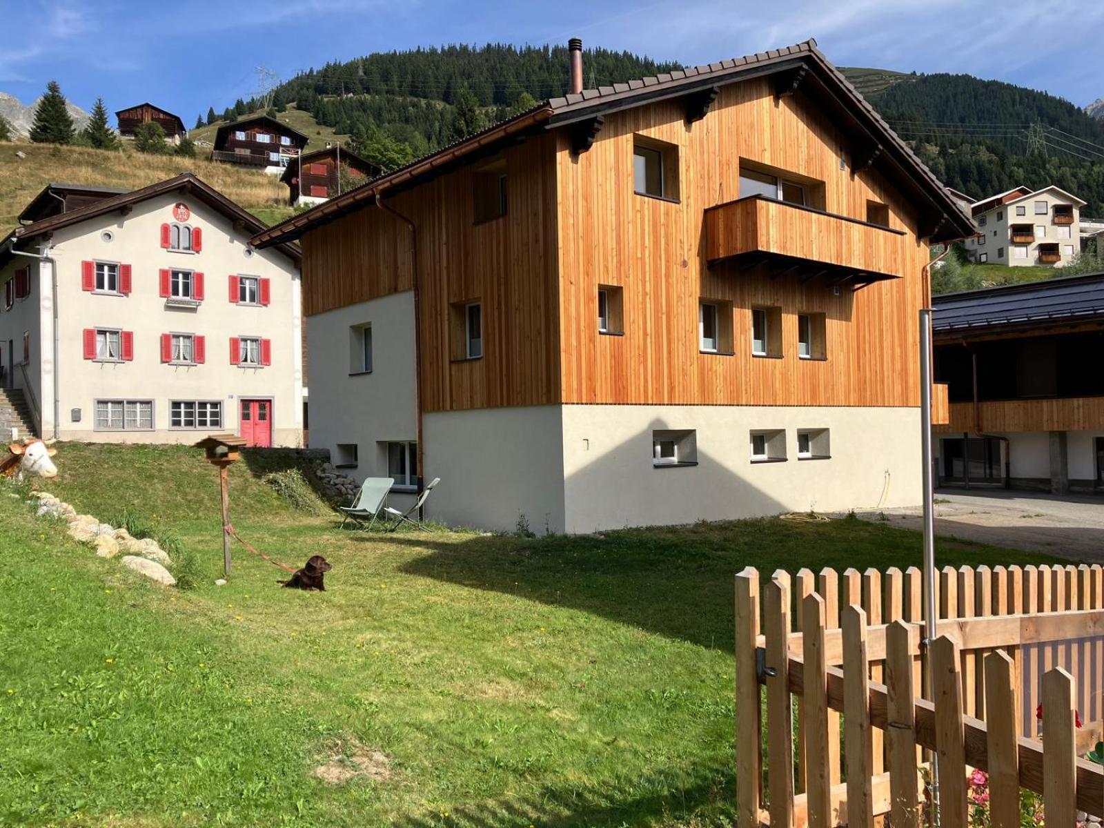 Yeti Lodge Sedrun Εξωτερικό φωτογραφία