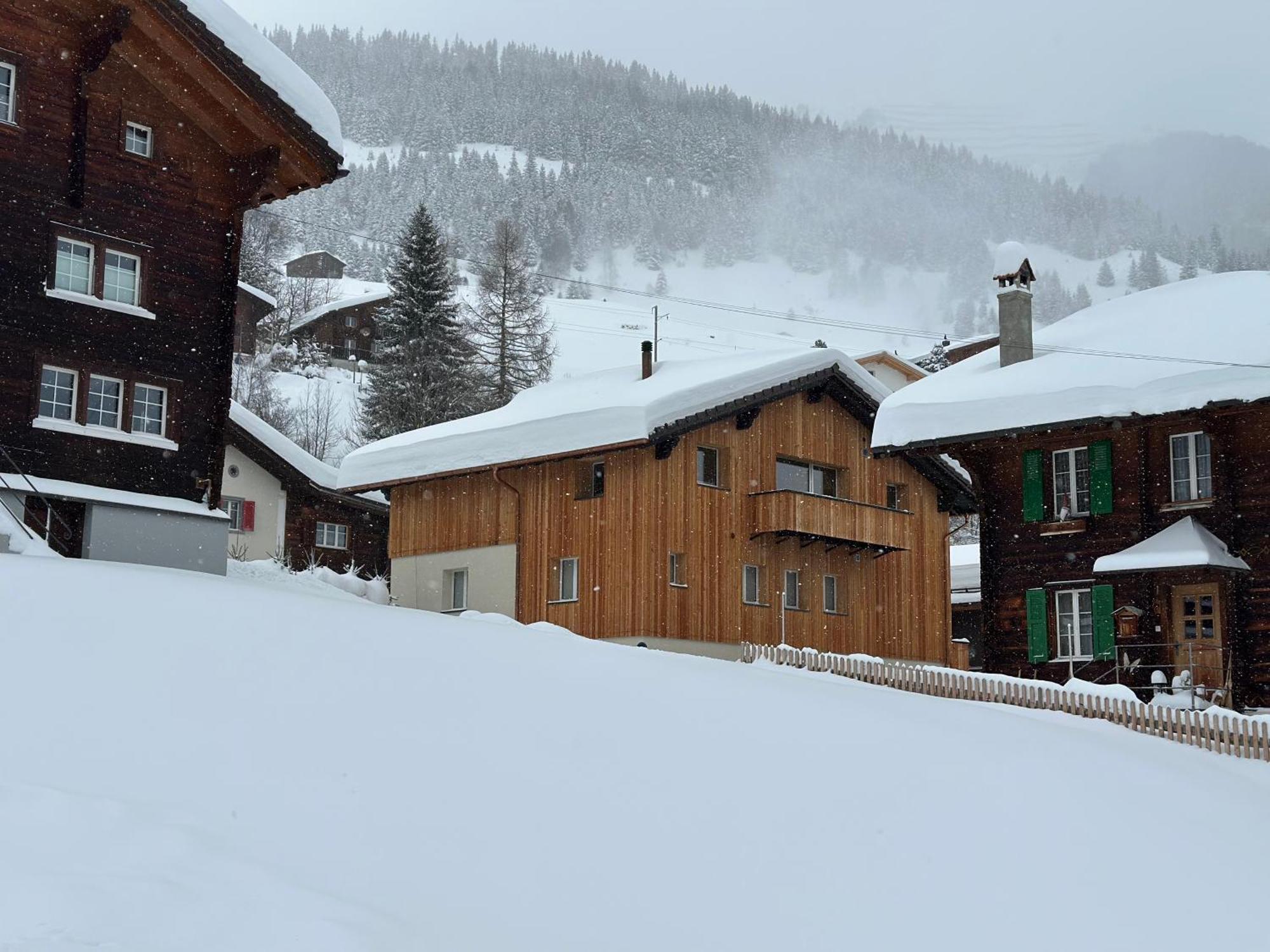 Yeti Lodge Sedrun Εξωτερικό φωτογραφία